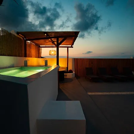 Sunrise Santorini Villa *